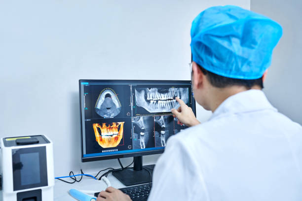 Best Orthodontic Emergency Dentist in Luna Pier, MI